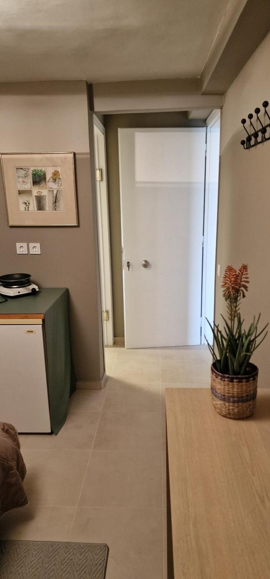 A Cozy Affordable Place At Voula Atene Esterno foto